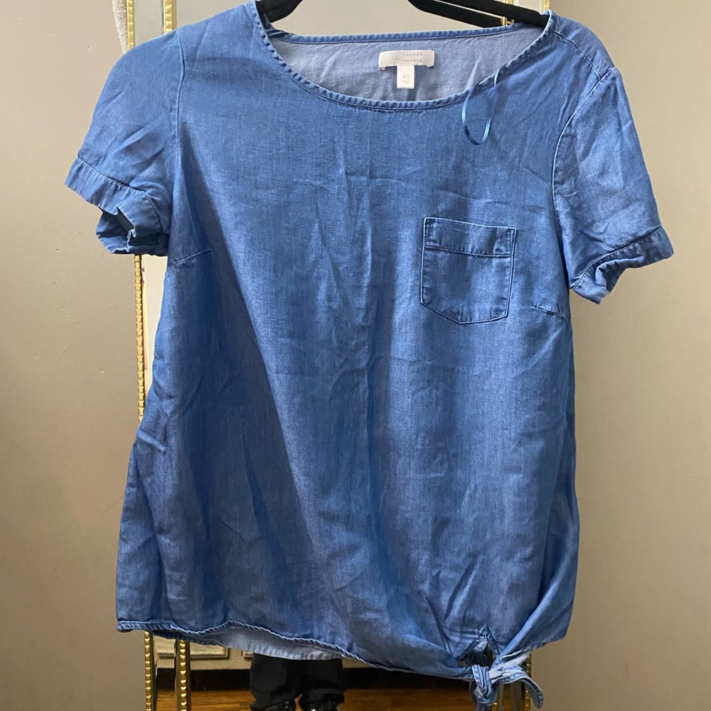 Women shirt